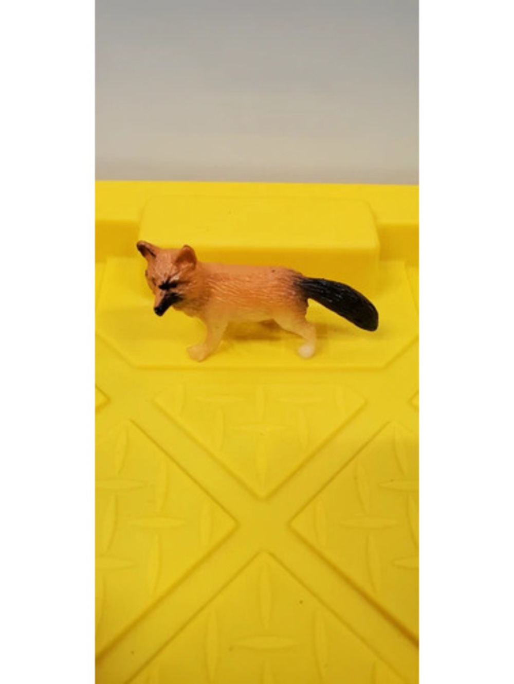 Plastic Toy Fox Figurine Wild Animal PVC Collectible Figure Miniature